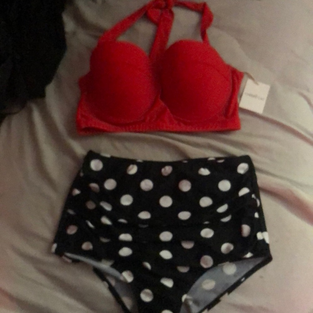 Cherry Cat.                         @storg